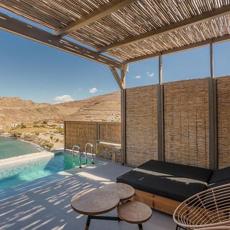 Amal Kythnos Suites מראה חיצוני תמונה