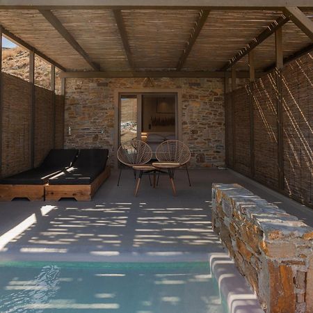 Amal Kythnos Suites מראה חיצוני תמונה