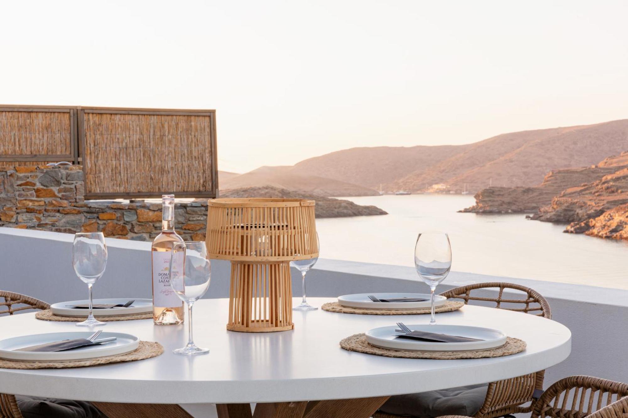 Amal Kythnos Suites מראה חיצוני תמונה
