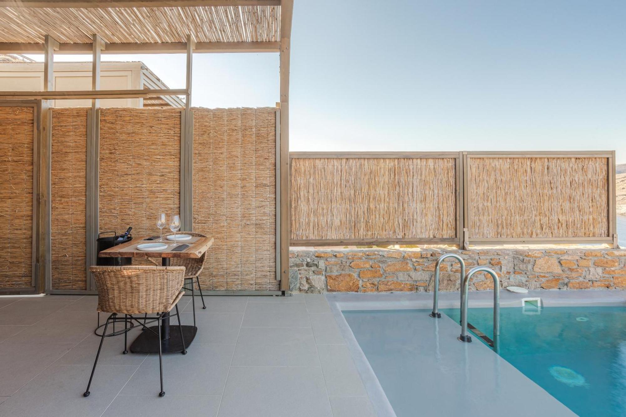 Amal Kythnos Suites מראה חיצוני תמונה