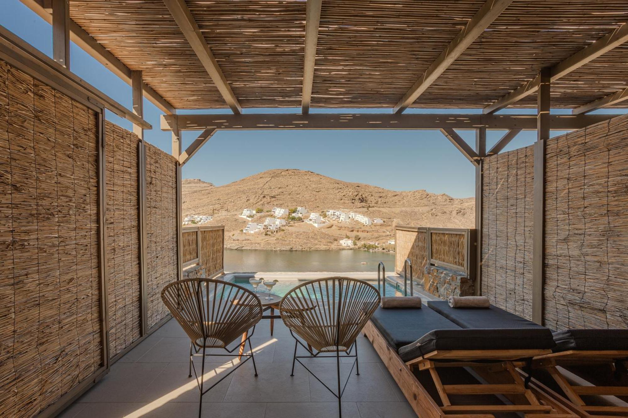 Amal Kythnos Suites מראה חיצוני תמונה