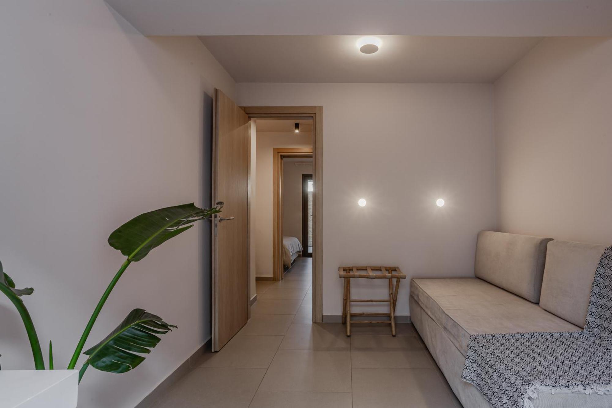 Amal Kythnos Suites מראה חיצוני תמונה