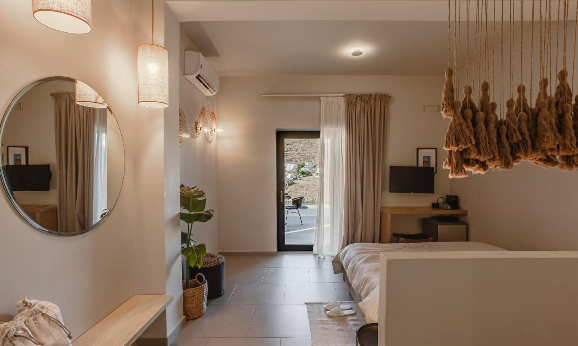 Amal Kythnos Suites מראה חיצוני תמונה