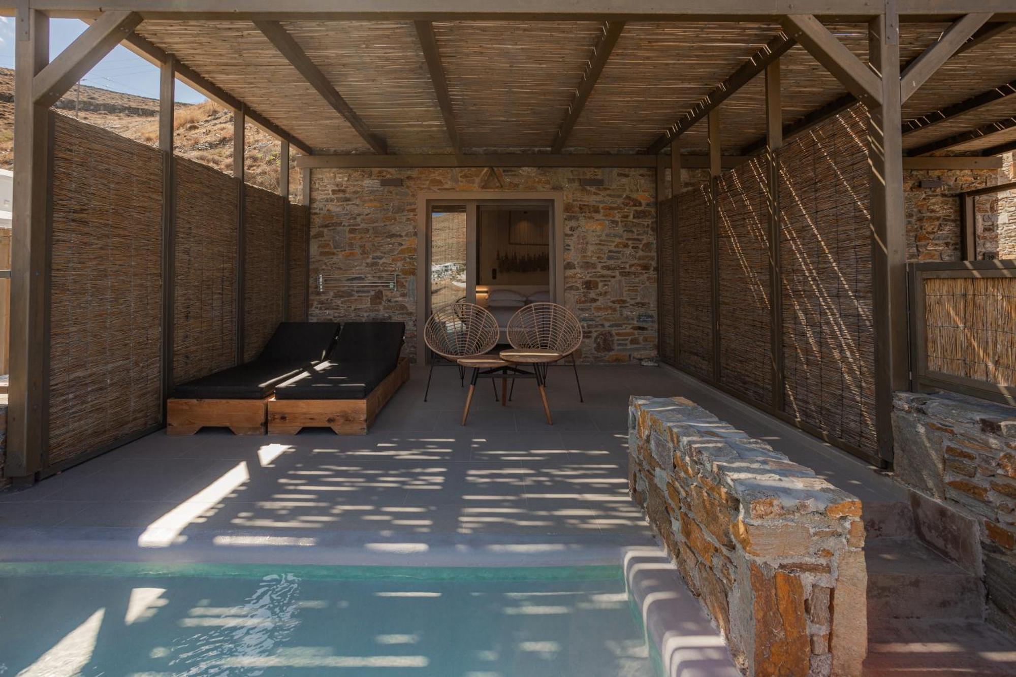 Amal Kythnos Suites מראה חיצוני תמונה