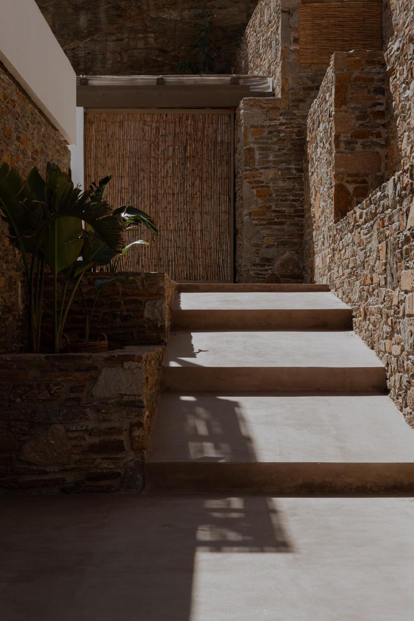 Amal Kythnos Suites מראה חיצוני תמונה